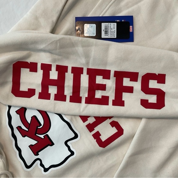 NFL Ultra Game Cream Chiefs Hoodie with Red Logo women’s - Picture 3 of 4